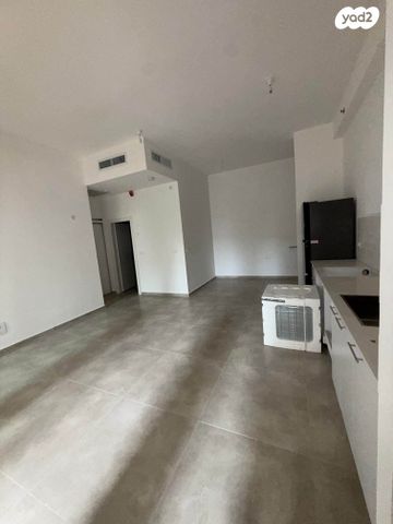 דירת גן, רבי עקיבא 16, כרם התימנים, תל אביב יפו