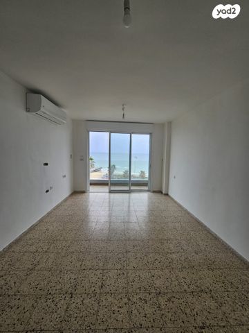 דירה, דרך בן גוריון 109, דרום מערב ותיק, בת ים