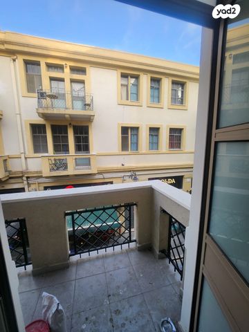 דירה, נחום דוברין 6, שער פלמר, תחנת רכבת השמונה, חיפה