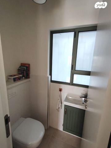 דירה, מגידו 1, מרכז הכרמל, חיפה