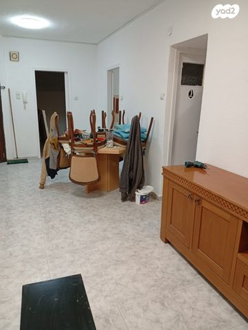 דירה, פנקס 16, לב העיר, בת ים