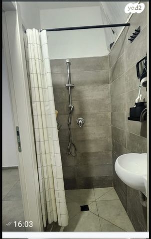 יחידת דיור, רזיאל 1, רמת חן, רמת גן