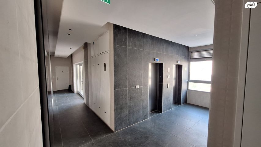 דירה, מרים ילן שטקליס 5, נאות שדה, רעננה