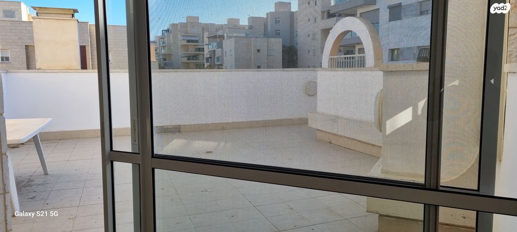 גג/ פנטהאוז, ישראל גלילי 11, רמות הרכס, באר שבע