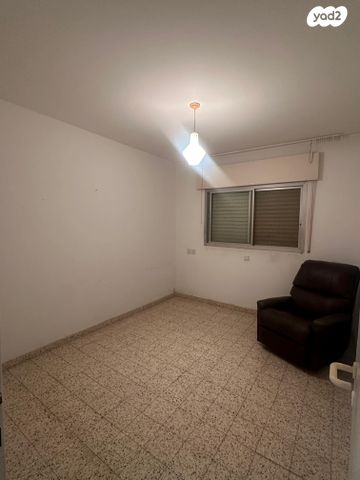 דירה, הרצל 115, עיר, מרכז העיר, נהריה