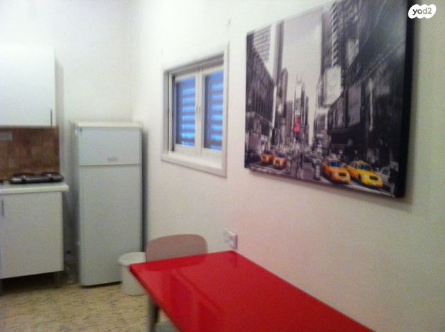 דירה, ביאליק 38, מרכז מזרחי, נס ציונה