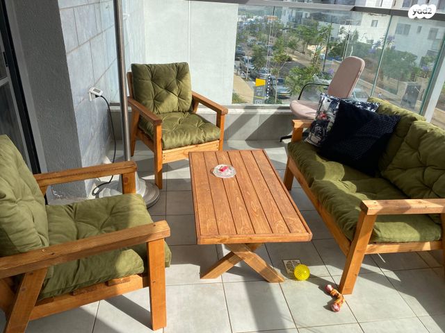 דירה, חברותא 11, בצוותא, חריש