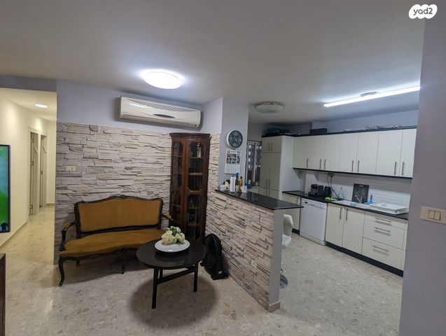 דירה, יהושע רבינוביץ 34, בן גוריון, חולון