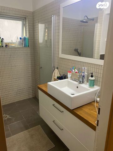 דירה, המעיין 6, ארלוזורוב, גבעתיים