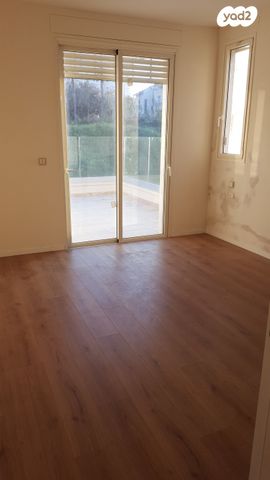 גג/ פנטהאוז, המסילה 1, הרצליה ב', הרצליה