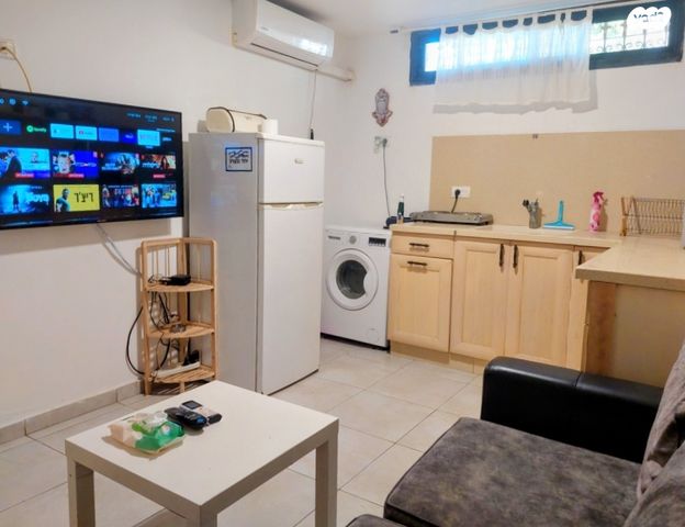 יחידת דיור, קדמת צבי 34, נווה דקלים, ראשון לציון