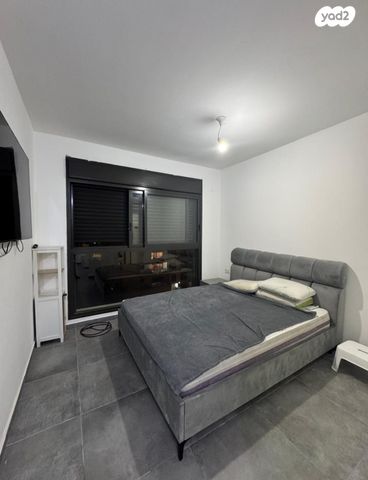 דירה, ספיר 21, אבני חן, חריש