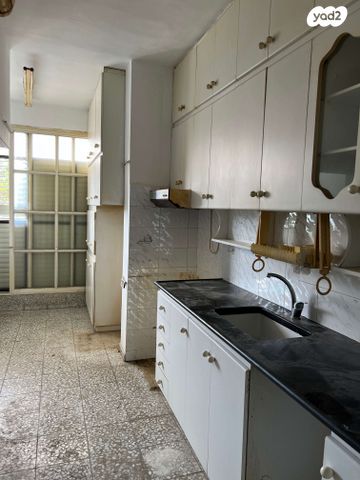 דירה, הרצל 75, עצמאות יוספטל, בת ים