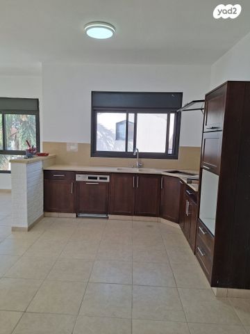 דירה, הנשיא 62, שיכון א', קרית שמונה