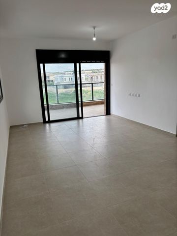 דירה, כרמל 1, בת חפר, בת חפר