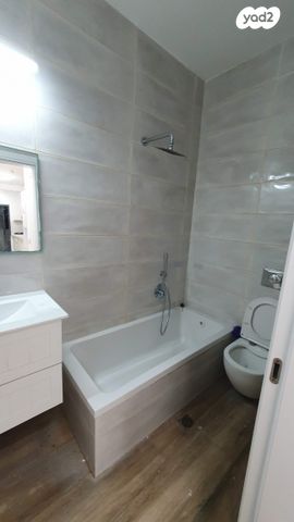 דירה, הרב נורוק 19, קרית הרצוג, בני ברק