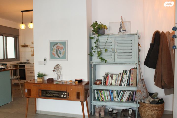 דירה, שדרות ההגשמה 11, בצוותא, חריש