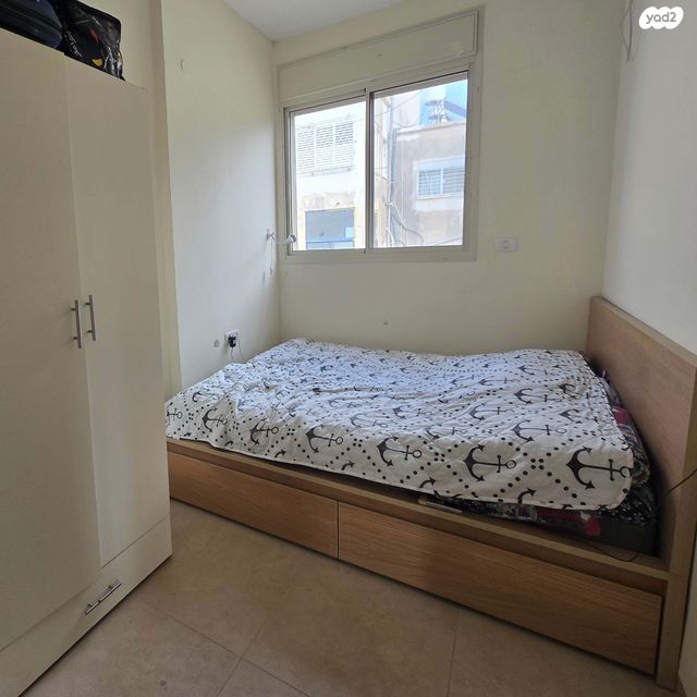 דירה, שדרות ודג'ווד 38, מרכז הכרמל, חיפה