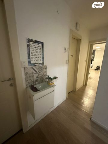 דירת גן, אריה בן אליעזר 19, רמת עמידר, רמת גן