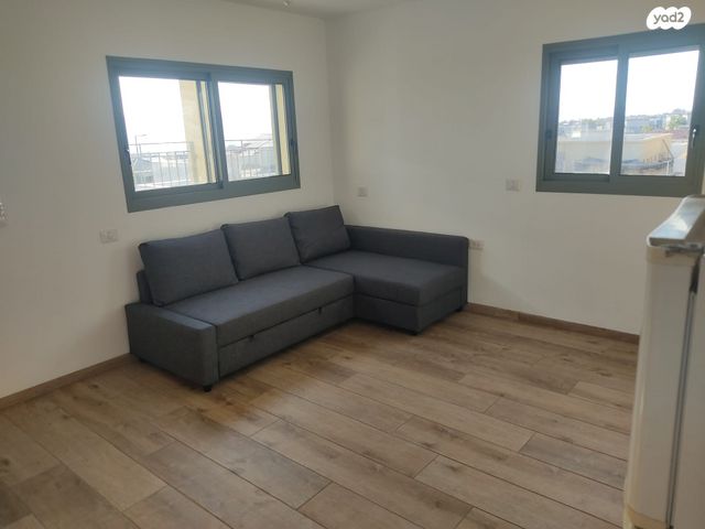 יחידת דיור, מבוא חמה 49, רובע 11, קצרין