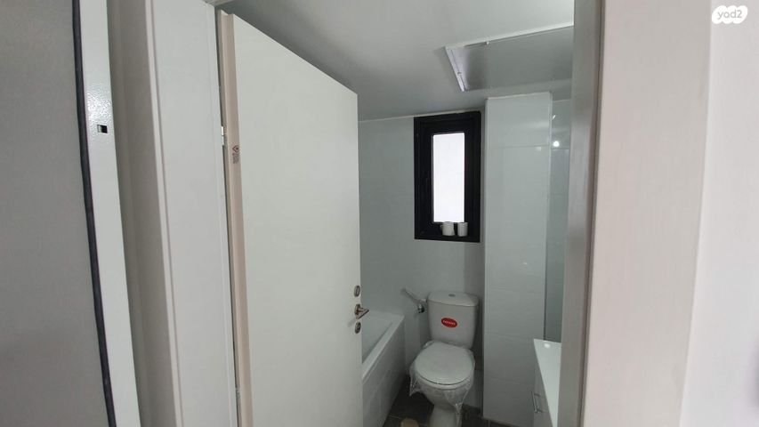 דירה, נעמי שמר 20, נאות שמיר, יבנה