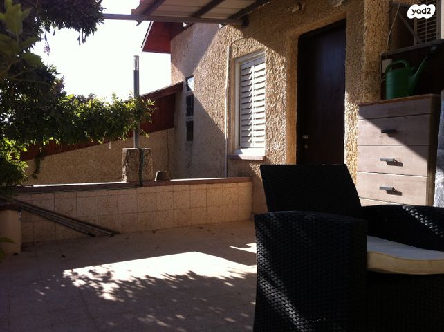 דירה, ביאליק 38, מרכז מזרחי, נס ציונה