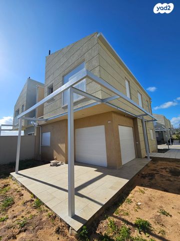 בית פרטי/ קוטג', פריחת הדרים 3, ההדרים, בנימינה גבעת עדה