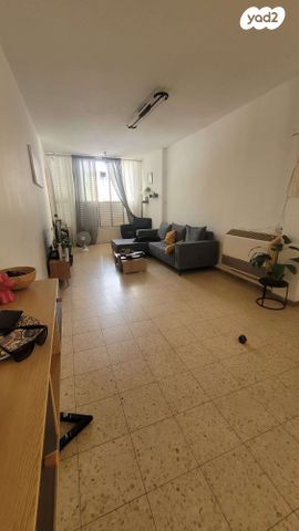 יחזקאל דנין 9