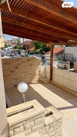 דו משפחתי, האשל 5, שיכוני המזרח, ראשון לציון