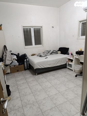 דירה, חיבת ציון 45, שכונת הלל, רמת גן