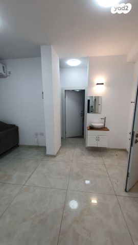 דירה, הרב נורוק 19, קרית הרצוג, בני ברק