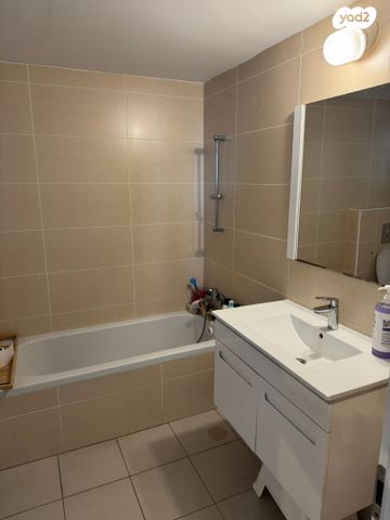 דירה, ישורון 54, רמתיים, הוד השרון