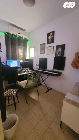 דירה, יחזקאל דנין 9, לב העיר, בת ים