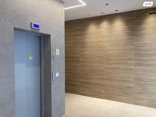 דירה, שדרות ודג'ווד 9, מרכז הכרמל, חיפה