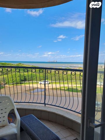 סטודיו/ לופט, שדרות מנחם בגין 2, גבעת אולגה, חדרה