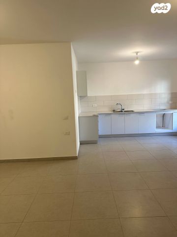 דירה, יצחק שמיר 14, עפולה הצעירה, עפולה