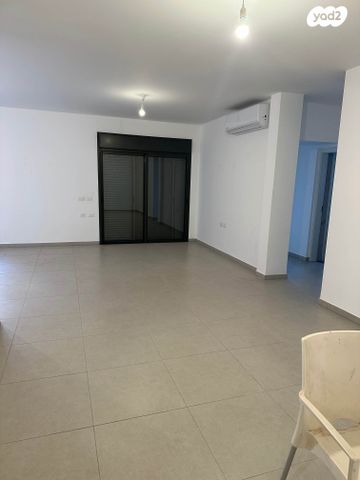 דירה, יצחק שמיר 14, עפולה הצעירה, עפולה