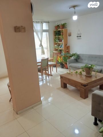 דירה, יוסי בן יועזר 42, קטמונים, ירושלים