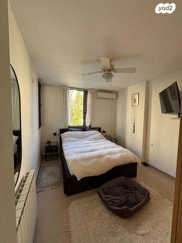 משמר הגבול 9