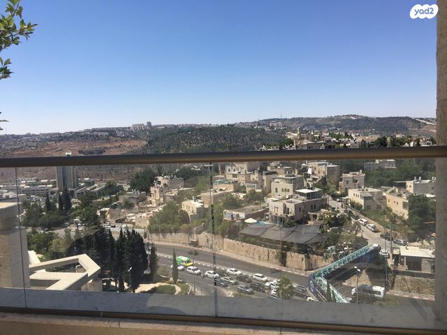 גג/ פנטהאוז, משה שרת 1, רמת שרת, ירושלים