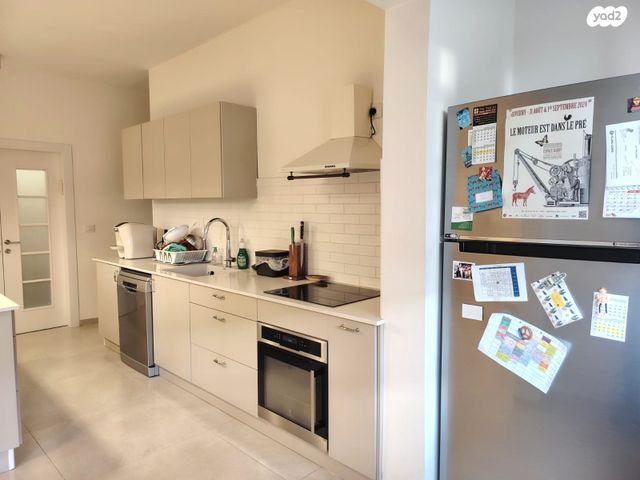 דירה, מגידו 1, מרכז הכרמל, חיפה