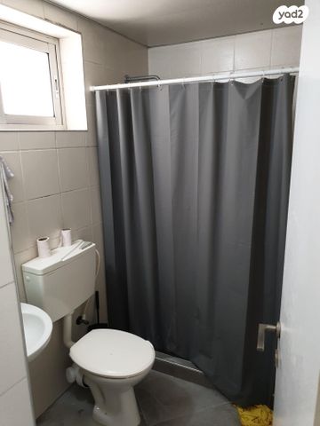 דירה, נחום דוברין 8, שער פלמר, תחנת רכבת השמונה, חיפה