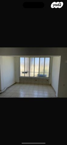 ברל כצנלסון 52