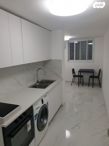 יחידת דיור, הרב מצליח 4, קרית הרצוג, בני ברק