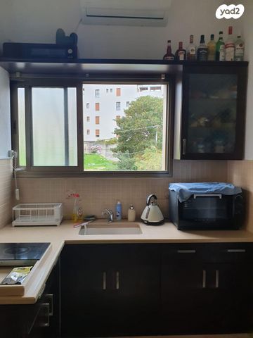 דירה, בעל הטורים 10, צפון יפו, המושבה האמריקאית-גרמנית, תל אביב יפו