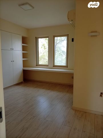 יחידת דיור, אירוס 6, שגיא, אלפי מנשה