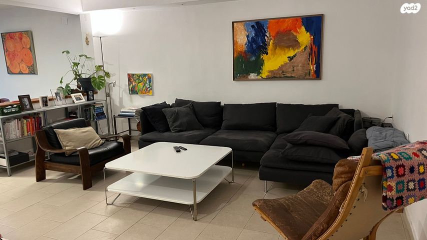 דירה, סמטת השקמה 5, קרית יערים, רמת השרון