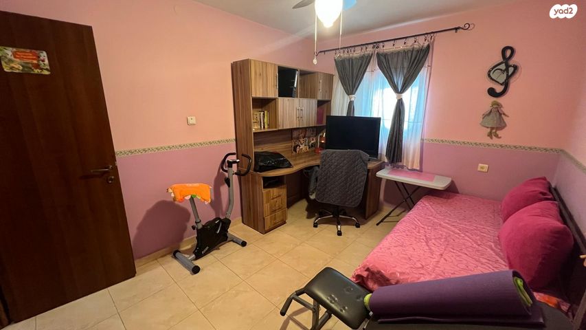 דירה, אלופי צה"ל 11, קרית שרת מזרח, חולון