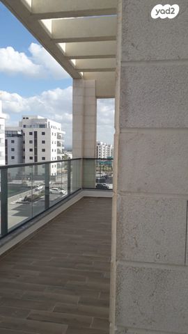 גג/ פנטהאוז, מאיר הר ציון 15, הרובע המערבי, לוד