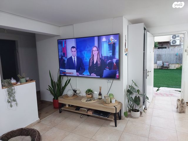 יחידת דיור, מ"ג 12, שאר העיר, קדימה צורן